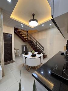 Kugi Hostel - Self Check-in Capsule Hostel near Cebu Airport