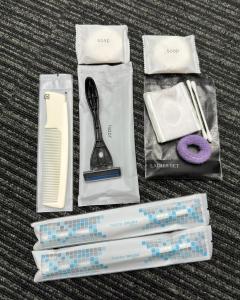 101 Dotonbori Riverside 5 min walk to Dotonbori Kuromon Market Shinsaibashi, Namba Business District Balcony with washing machine 1F free dryer, microwave