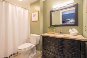 The Magnolia Retreat in Historic Savannah 1BR