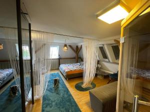 Luxus Penthouse 100qm mit Sauna, Whirlpool, Terrasse, Garage, ruhig und zentral