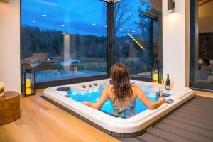 Valdora Forest Oasis - Spa Villa Fužine