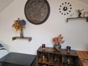 Apartment close to transport and shops