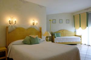 Hotels Hotel La Sapiniere : photos des chambres