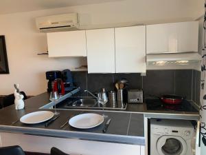 655 Studio 2 Pers Port Soleil vue sur le port