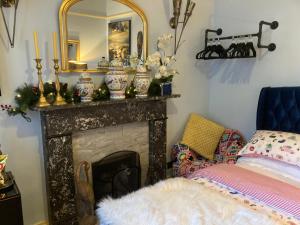 Mountroyal Victorian Studio Self Catering Apartment 3