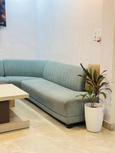 Hotel Shri Radha Sneh 500 Mtrs From Shri Krishna Janma Bhumi Mathura