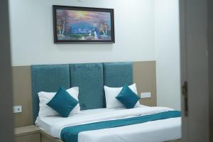 Hotel Shri Radha Sneh 500 Mtrs From Shri Krishna Janma Bhumi Mathura