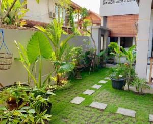 Ground Floor The Lima Guesthouse Canggu