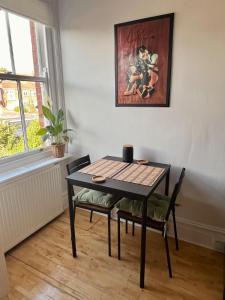 Calm hideout in coastal city