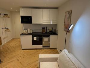 Modernes Maisonette - Belgisches Viertel - Top Lage!