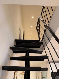Modernes Maisonette - Belgisches Viertel - Top Lage!