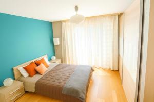 WEF Klosters Executive Apartment with Direct Train to Davos