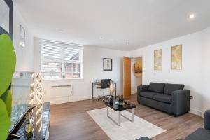 Modern Luxury 2 Bed, 2 Bath, City Centre Apartment