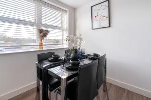 Modern Luxury 2 Bed, 2 Bath, City Centre Apartment