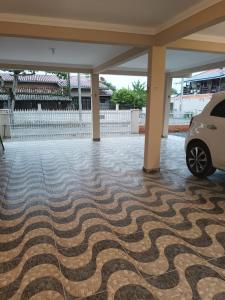 Casa de praia Ubatuba e Enseada 300m da praia