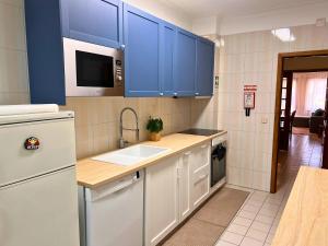 Lourença Stays - Vila Beach Apartment 2