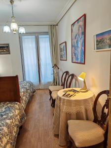 VIRGEN de ALFILERITOS