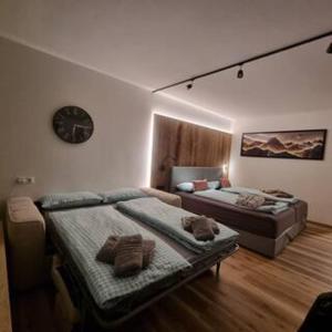 Apartment Mountain Escape