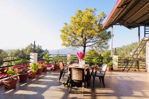 Peaceful Cozy 6 BR Villa in Chail with BBQ Bonfire
