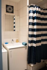 T2 proche Paris - stade de France - métro 13 - RDC