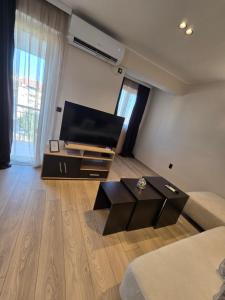 Aura Apartment