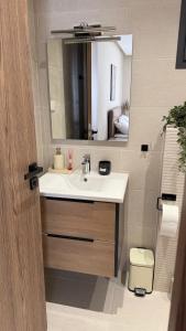 Cozy & Modern Apartment in Agadir & Hay Mohammadi