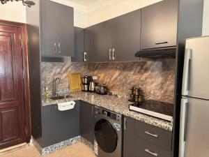 1 Minute from Beach, Sea View Apartment in Tangier city centre