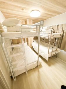 Shinjyuku area walk to Kabuki cho 15 min