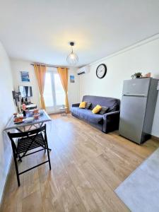 Port-Fréjus T2 Cosy, Plages & Base Nature, Parking