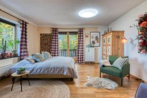 ,,Am Berg- Ruhige Lage, See- und Traunsteinblick, 70 m2