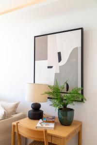 Joan Miró Luxury Apartment