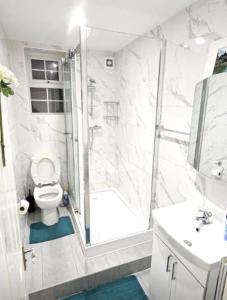 Cntrl Ldn zone 1 victoria riverside