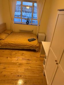 Cntrl Ldn zone 1 victoria riverside