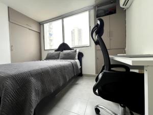 1401 Apartamento con AC, Piscina y Cerca Playa
