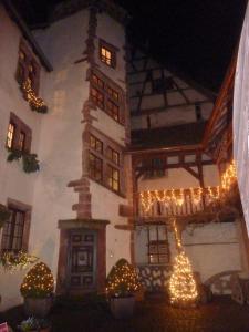 ADRIHOF à Riquewihr, Cour de lAbbaye dAutrey