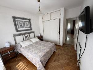 Depto 4 ambientes con Balcón