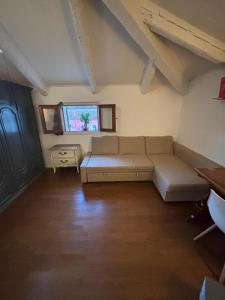 Loggia dei Portici, Mansarda nel Cuore di Treviso