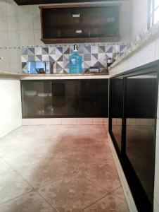 Aconchegante pé na lagoa