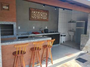 Aconchegante pé na lagoa