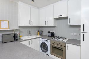 2 Bedroom Central London Apartment Modern and Stylish