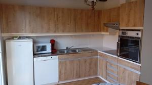 "Chez Vivi" logement 7 p classé 3 étoiles dans une belle maison au calme avec grande terrasse, balcon indépendant et wifi gratuite