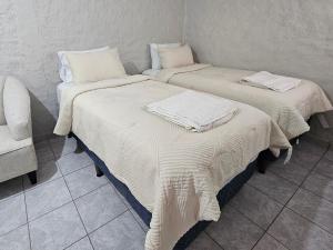 Apto en Santa Ana con AC