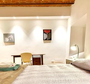 Historic loft overlooking the hills of Florence