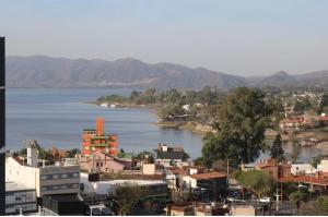 Departamento centro Carlos Paz con pileta