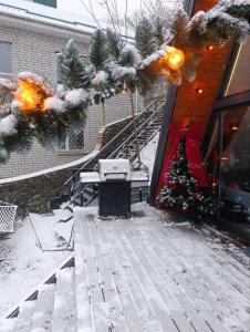 A-frame будинок в м Черкаси з видом на Дніпро та виходом в Лісопаркову зону