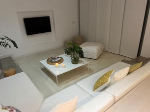 Private Pool, Villa Esperanza by Nivariahost