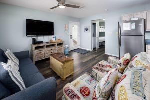 Sunset Cottages 4C Pet friendly condo