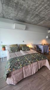 Quartier Retiro Vista al Rio Piso 10