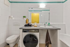 1001 Night 2BR - Gym - Parking