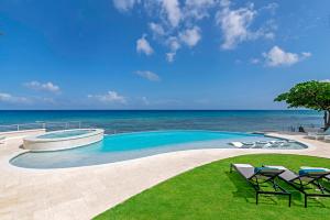 Exquisite Buttonwood Reef 6BDR Villa Ocho Rios